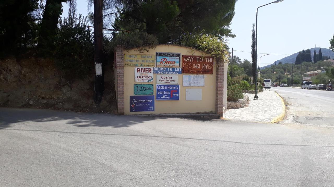 Lina Studios Mesongi Bagian luar foto